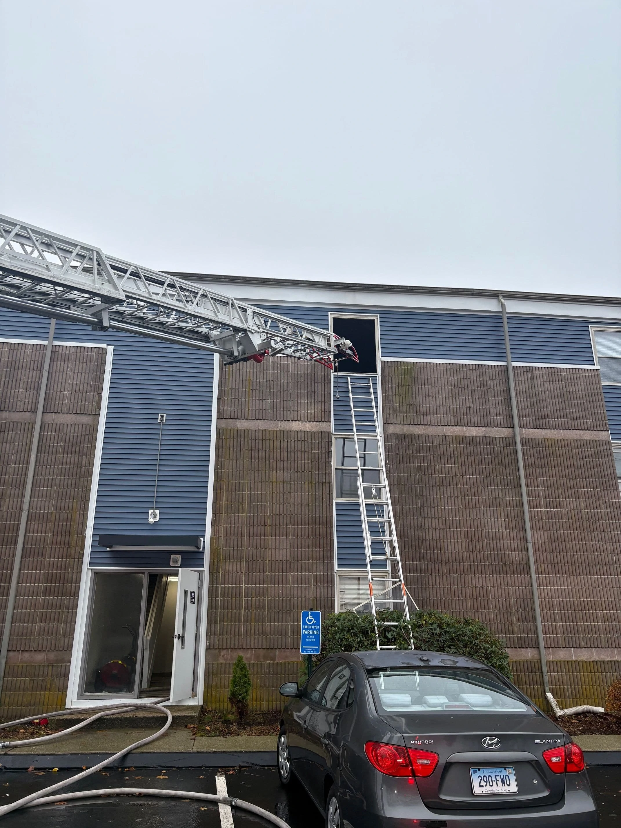 PBFD units responded to a 1st alarm fire at Phoenix Park Apartments on ...